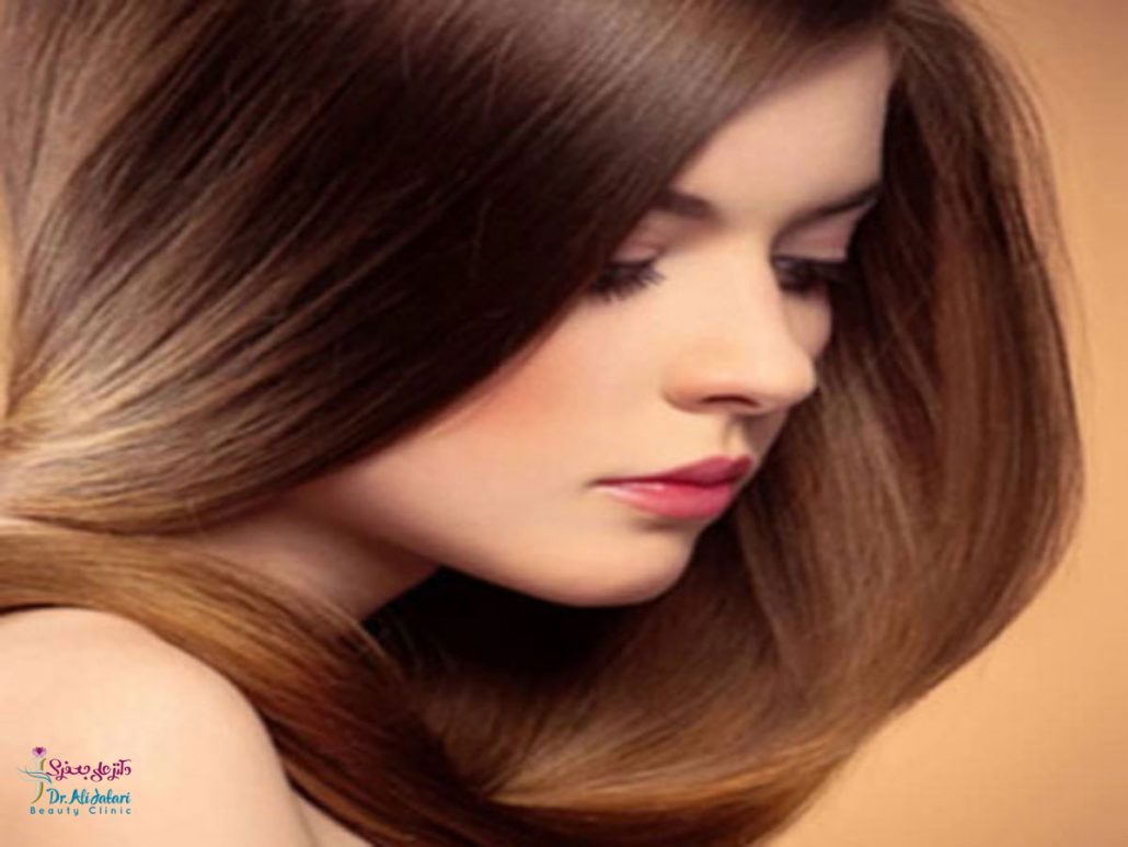 مراقبت مو با 5 ترفند برای دستیابی به موهای نرم و ابریشمی بدون استفاده از نرم کننده